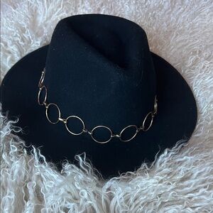 Aldo Wool Fedora with Metal Hardware Embellishment Never Worn